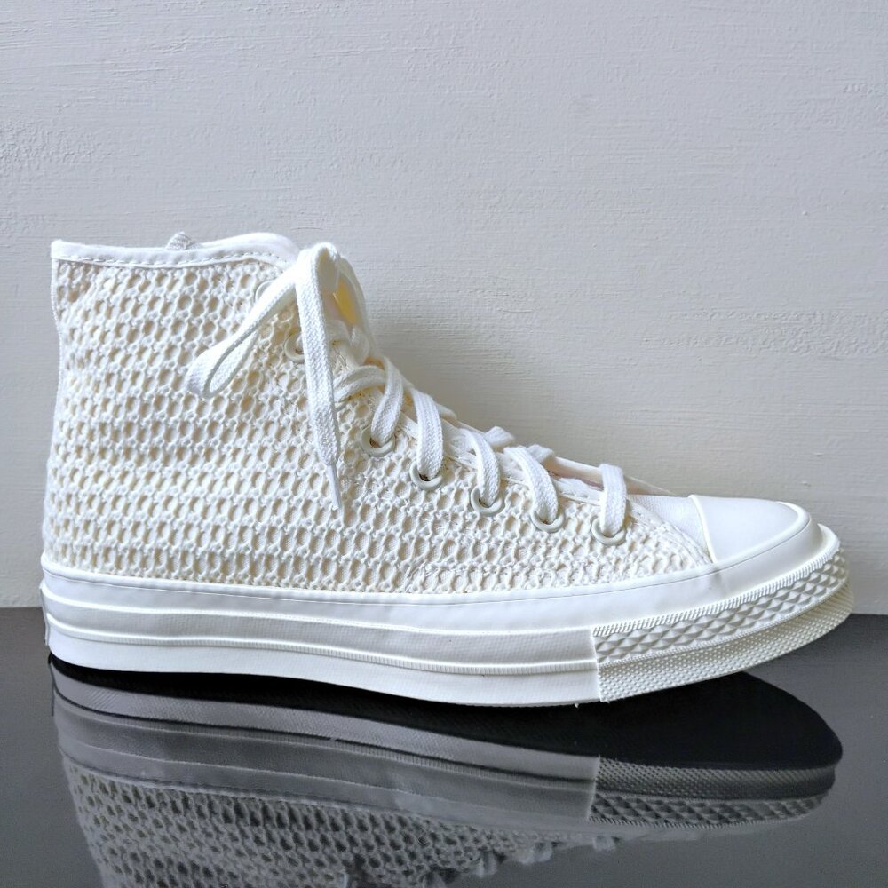 Converse Men's Chuck Taylor All Star 70 High Top in Nice Egret/Lilac Daze/Egret